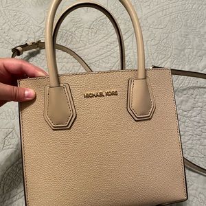 MD messenger bag - bisque